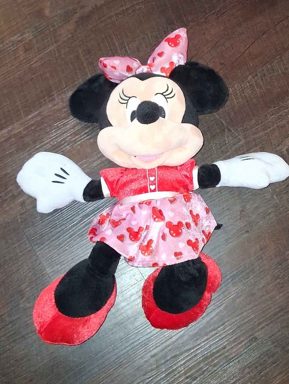Disney Minnie Mouse Plush in Pink and Red Outfit